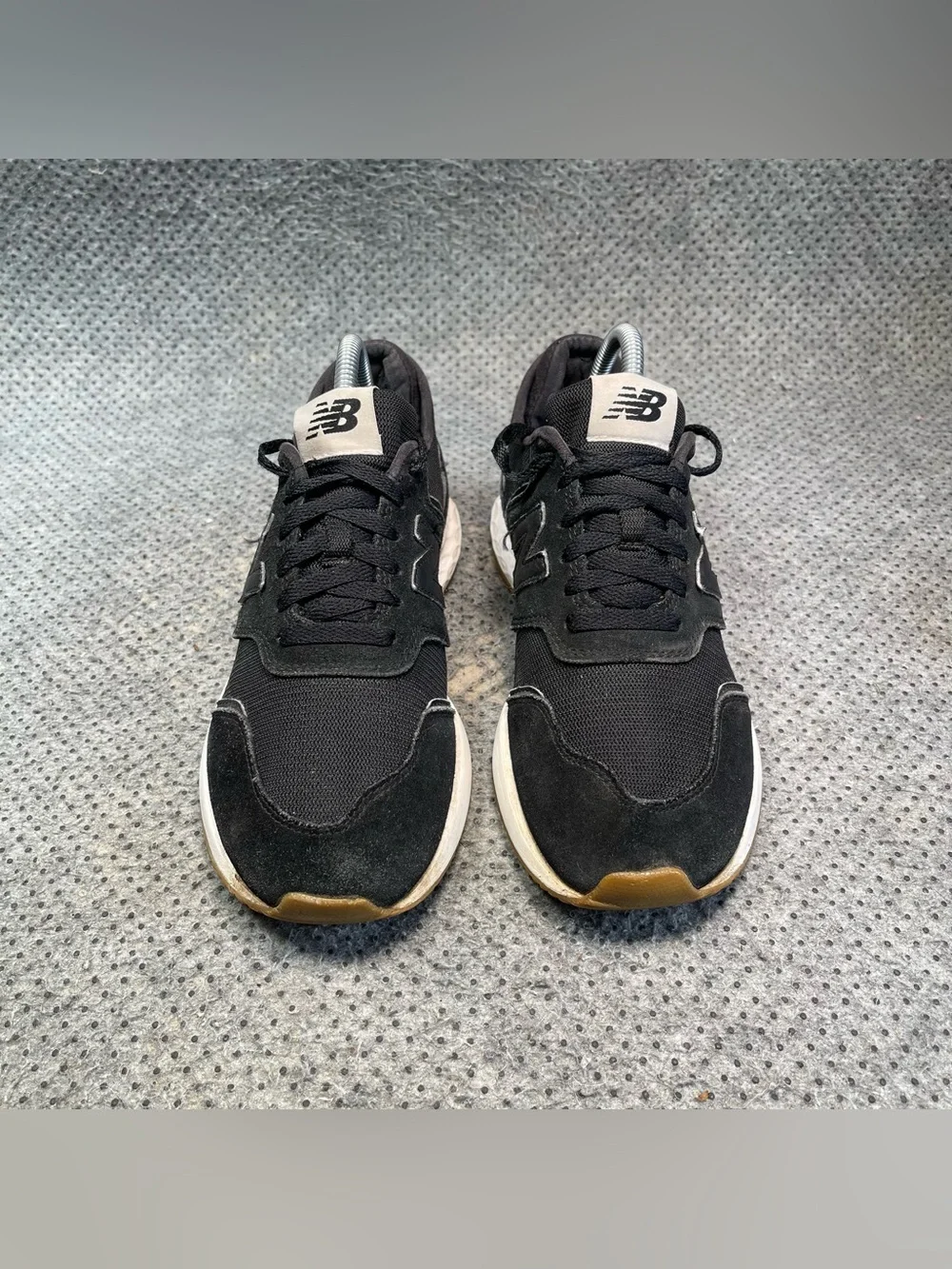 New Balance X-70 Black Shoes Size 8.5 Women’s